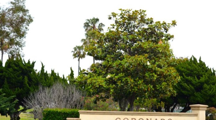 Coronado Golf Course entrance