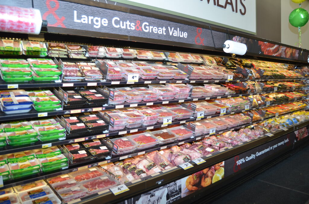 The new Smart & Final Extra! will offer deli and meat selections and specialty products such as oven-roasted chicken.