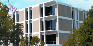 Sharp Coronado Hospital exterior