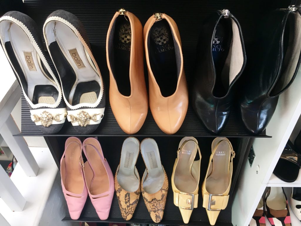 High End Resale (H.E.R.) Consignment Boutique Opens at Emerald C ...