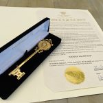 Donna Salof key to the city