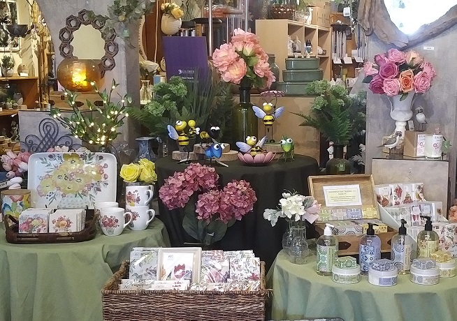 Home and Garden Goods Galore at Earth, Wind & Sea