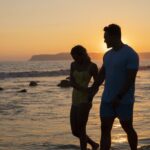 hotel-del-coronado-couple-beach-sunset