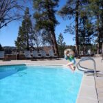 Arrowhead-Resort-pool