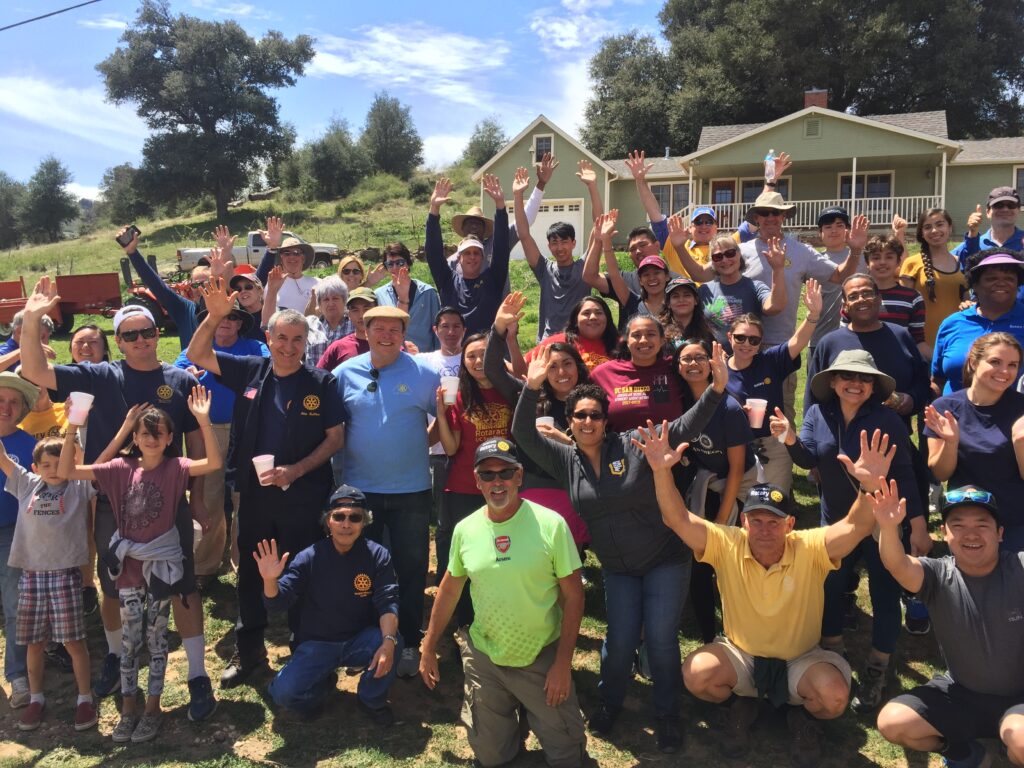 Rotary in Julian planting trees