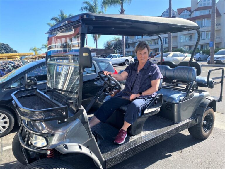 Lynda Rutledge Shares Joy of Writing “West with Giraffes” Coronado Times