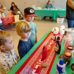 Holiday_Crafts_Workshops_L1120279_LR