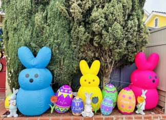 Holiday House Brings Smiles All Year