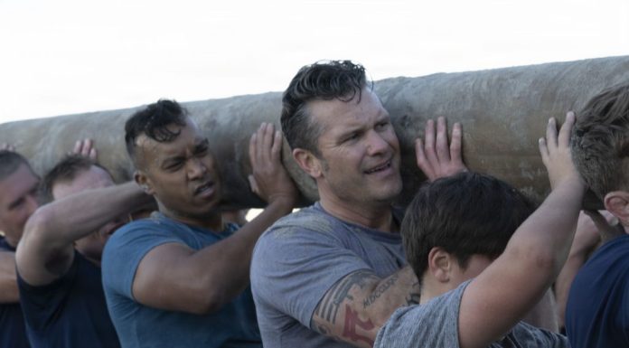 Hegseth participates in morning physical training on Coronado Beach (photos)