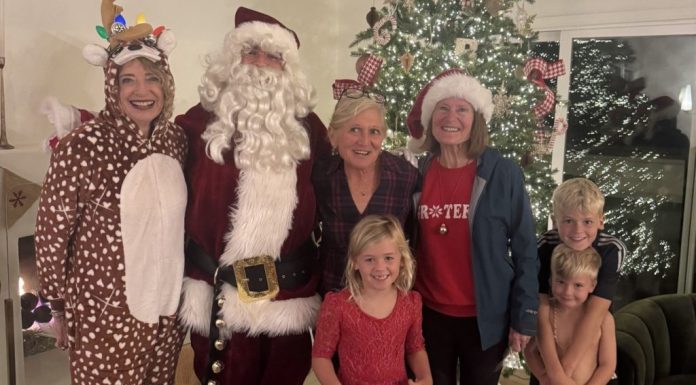 Rotary Santa soared through Coronado on Christmas Eve