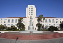 County adopts ordinance requiring warrants for federal law enforcement in non-public facilities