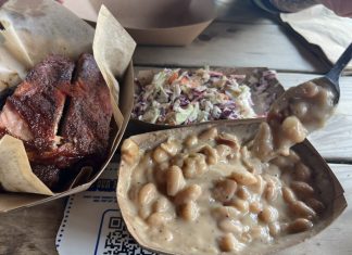 Grand Ole BBQ & Asada: The promised land of smoked meats in Flinn Springs