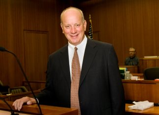 Coronado resident to be inducted into the San Diego Trial Lawyers Hall of Fame
