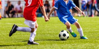 How 200 soccer balls wound up in the mayor’s office