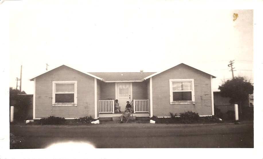 Chew residence in Dec1940 Last Cottage in Tent City, Coronado, CA