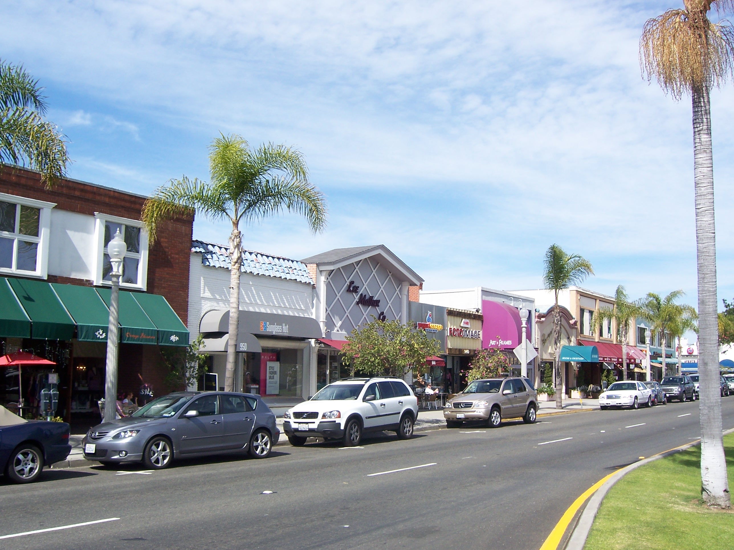Downtown Coronado Island (Orange Avenue) - Coronado Times